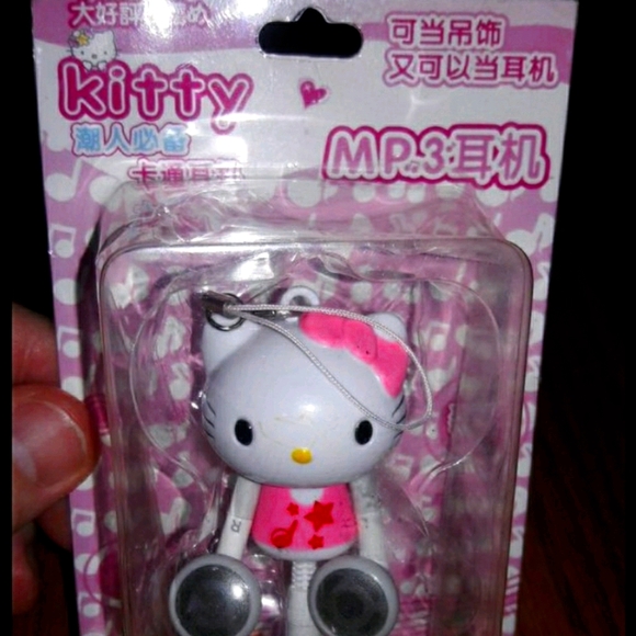 Hello Kitty Other Hello Kitty Mp3 Ear Plugs Japanese Poshmark